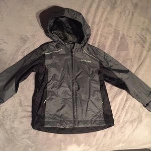 Columbia boys size 4T jacket - NWOT